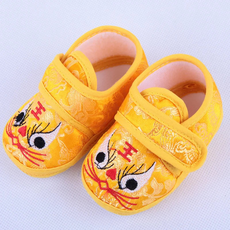 Baby shoes Chinese traditional tiger head shoes non-slip toddler shoes